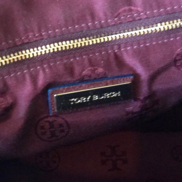 Tory Burch Robinson Leather satchel - Picture 8 of 12